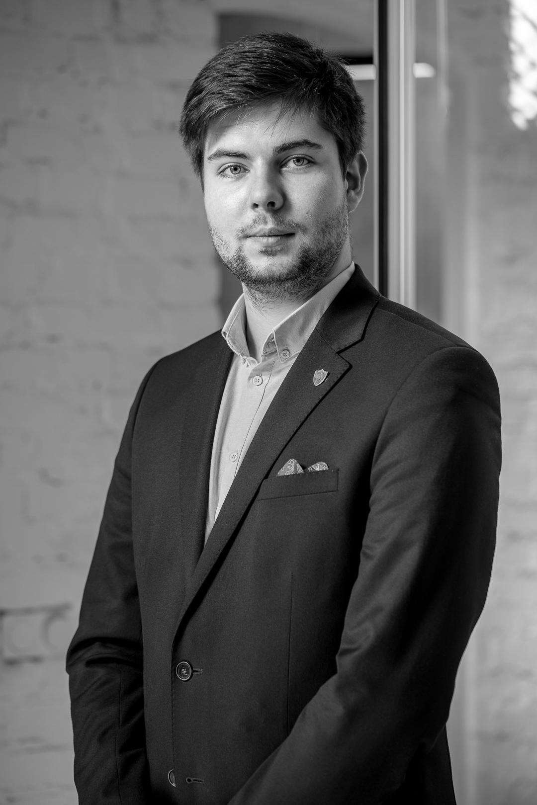 Marek Owedyk, Asystent prawny, specjalista ds. telekomunikacji
